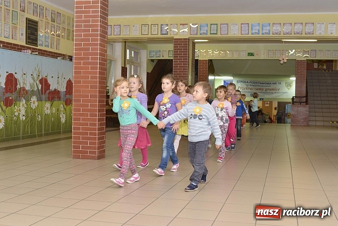 Zdjęcie w galerii na portalu naszraciborz.pl: Dzień Otwartych Drzwi w SP18 wiadomości z regionu