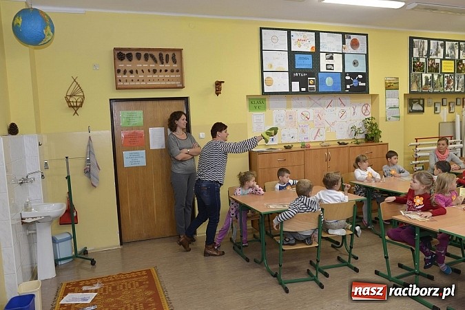 Zdjęcie w galerii na portalu naszraciborz.pl: Dzień Otwartych Drzwi w SP18 wiadomości z regionu