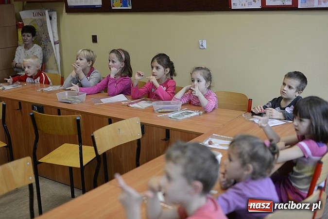 Zdjęcie w galerii na portalu naszraciborz.pl: Dzień Otwartych Drzwi w SP18 wiadomości z regionu