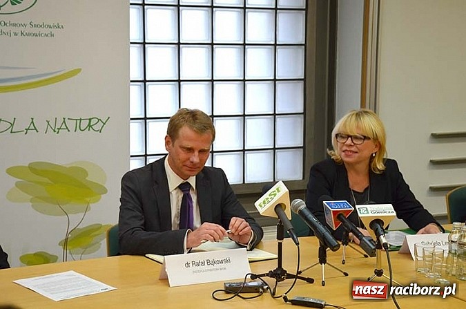 Zdjęcie w galerii na portalu naszraciborz.pl: Nowoczesny radar meteorologiczny powstanie na G&oacute;rze Św. Anny - umowa podpisana wiadomości z regionu