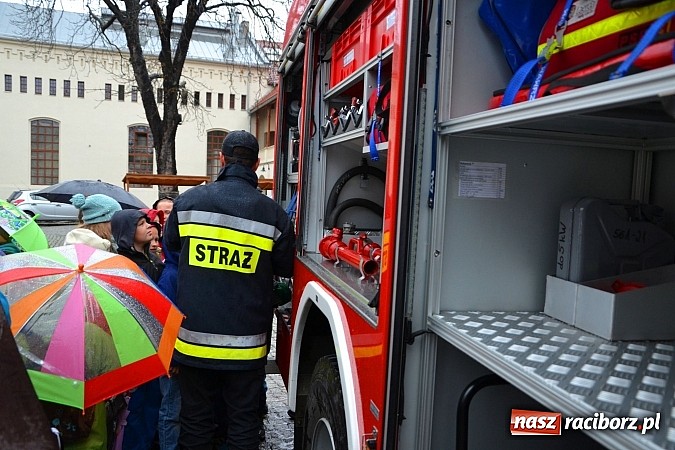 Zdjęcie w galerii na portalu naszraciborz.pl: VII Raciborskie Dni Nauki i Techniki - dzień drugi wiadomości z regionu