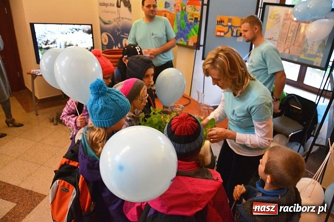 Zdjęcie w galerii na portalu naszraciborz.pl: VII Raciborskie Dni Nauki i Techniki - dzień drugi wiadomości z regionu