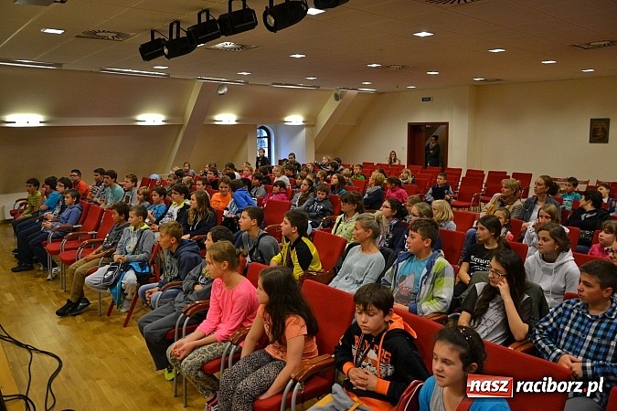 Zdjęcie w galerii na portalu naszraciborz.pl: VII Raciborskie Dni Nauki i Techniki - dzień drugi wiadomości z regionu