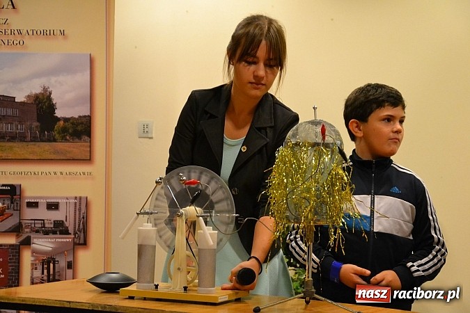 Zdjęcie w galerii na portalu naszraciborz.pl: VII Raciborskie Dni Nauki i Techniki - dzień drugi wiadomości z regionu