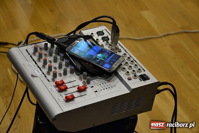 Zdjęcie w galerii na portalu naszraciborz.pl: VII Raciborskie Dni Nauki i Techniki - dzień drugi wiadomości z regionu