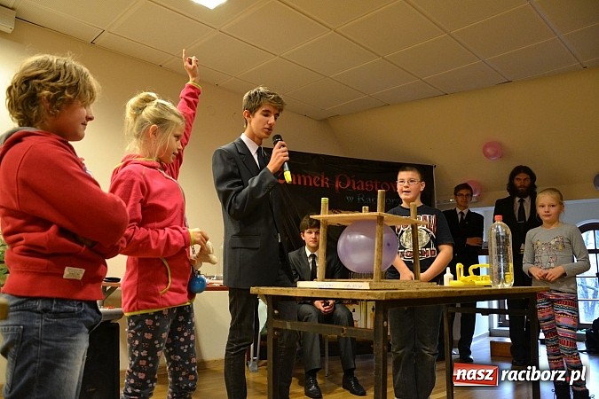 Zdjęcie w galerii na portalu naszraciborz.pl: VII Raciborskie Dni Nauki i Techniki - dzień drugi wiadomości z regionu