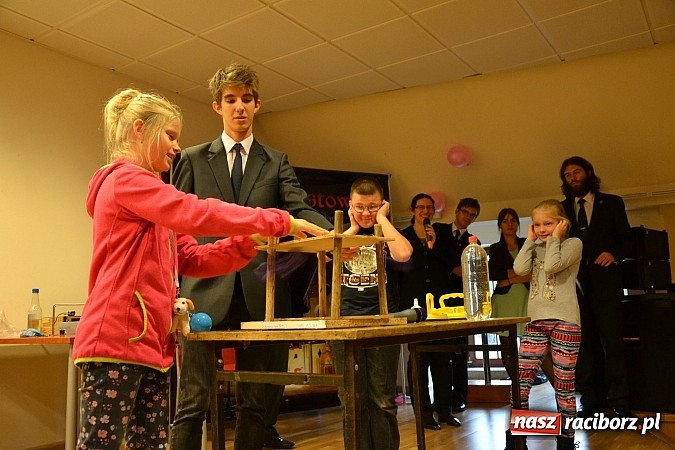 Zdjęcie w galerii na portalu naszraciborz.pl: VII Raciborskie Dni Nauki i Techniki - dzień drugi wiadomości z regionu