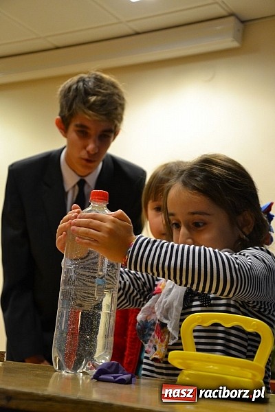 Zdjęcie w galerii na portalu naszraciborz.pl: VII Raciborskie Dni Nauki i Techniki - dzień drugi wiadomości z regionu