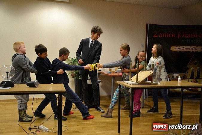 Zdjęcie w galerii na portalu naszraciborz.pl: VII Raciborskie Dni Nauki i Techniki - dzień drugi wiadomości z regionu