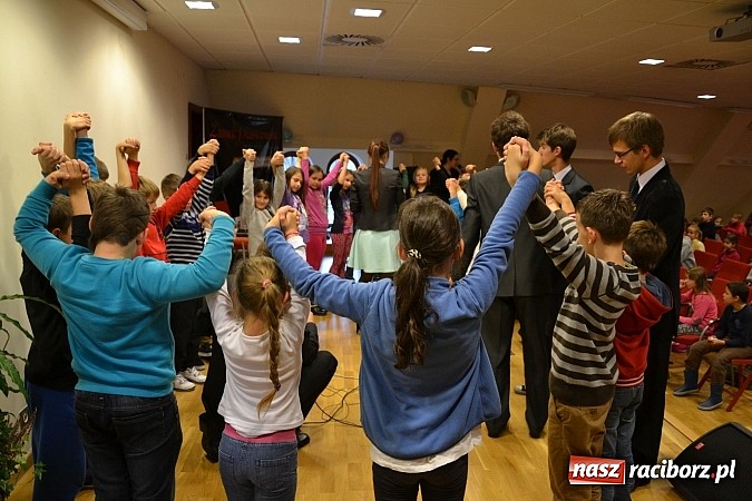 Zdjęcie w galerii na portalu naszraciborz.pl: VII Raciborskie Dni Nauki i Techniki - dzień drugi wiadomości z regionu