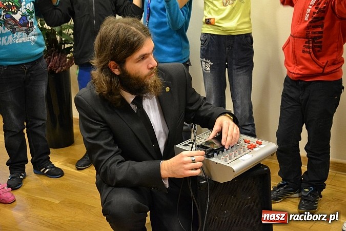 Zdjęcie w galerii na portalu naszraciborz.pl: VII Raciborskie Dni Nauki i Techniki - dzień drugi wiadomości z regionu