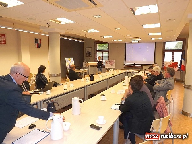 Zdjęcie w galerii na portalu naszraciborz.pl: Komisja rolnictwa podjęła temat biodegradacji wód wiadomości z regionu