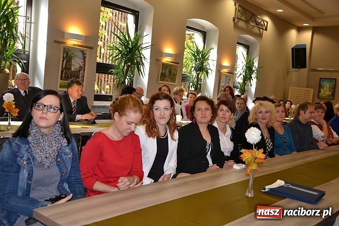 Zdjęcie w galerii na portalu naszraciborz.pl: Dzień Edukacji Narodowej w Krzyżanowicach wiadomości z regionu