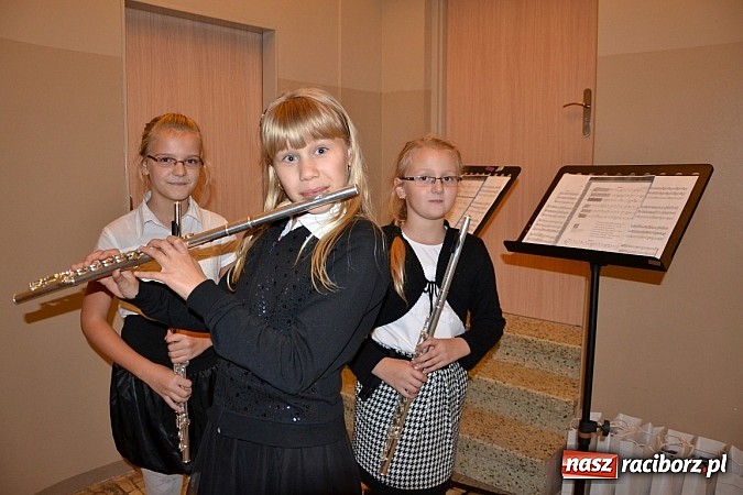 Zdjęcie w galerii na portalu naszraciborz.pl: Dzień Edukacji Narodowej w Krzyżanowicach wiadomości z regionu