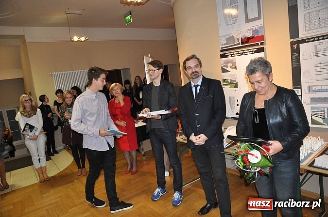 Zdjęcie w galerii na portalu naszraciborz.pl: Studenci architektury i urbanistyki pochwalili się swoimi pracami wiadomości z regionu