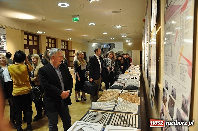 Zdjęcie w galerii na portalu naszraciborz.pl: Studenci architektury i urbanistyki pochwalili się swoimi pracami wiadomości z regionu