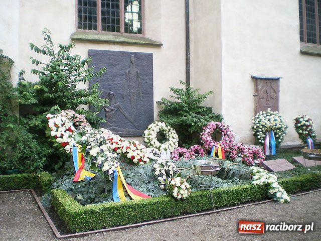 Zdjęcie w galerii na portalu naszraciborz.pl: Pożegnanie księcia Franza Albrechta wiadomości z regionu