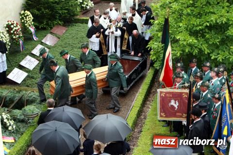 Zdjęcie w galerii na portalu naszraciborz.pl: Pożegnanie księcia Franza Albrechta wiadomości z regionu