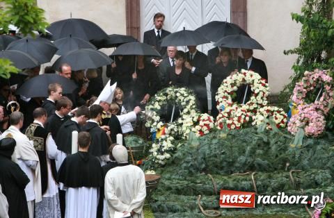 Zdjęcie w galerii na portalu naszraciborz.pl: Pożegnanie księcia Franza Albrechta wiadomości z regionu