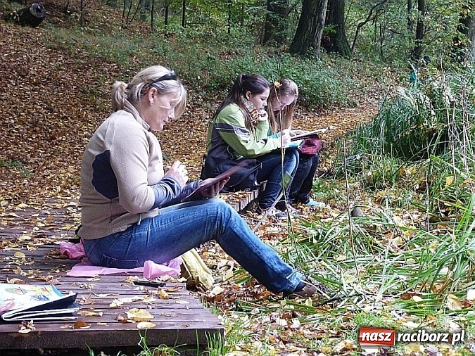 Zdjęcie w galerii na portalu naszraciborz.pl: Jesień pod znakiem ekologii w Gimnazjum nr 1 im. Wisławy Szymborskiej  wiadomości z regionu