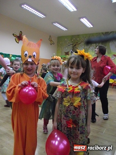 Zdjęcie w galerii na portalu naszraciborz.pl: Przedszkolaki z Brzezia: na opady mamy rady  wiadomości z regionu