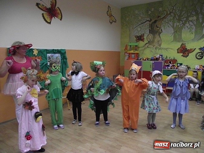 Zdjęcie w galerii na portalu naszraciborz.pl: Przedszkolaki z Brzezia: na opady mamy rady  wiadomości z regionu