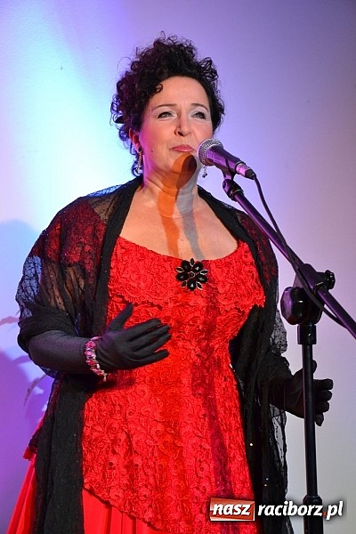 Zdjęcie w galerii na portalu naszraciborz.pl: W krainie Czardasza, czyli najpiękniejsze opery i operetki na zamku  wiadomości z regionu