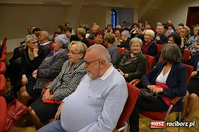 Zdjęcie w galerii na portalu naszraciborz.pl: W krainie Czardasza, czyli najpiękniejsze opery i operetki na zamku  wiadomości z regionu