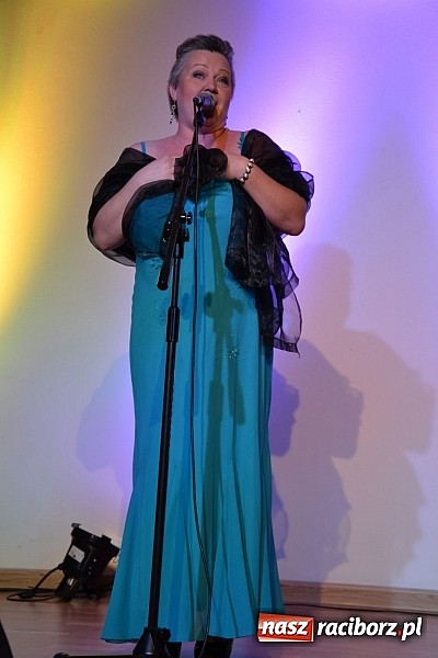 Zdjęcie w galerii na portalu naszraciborz.pl: W krainie Czardasza, czyli najpiękniejsze opery i operetki na zamku  wiadomości z regionu