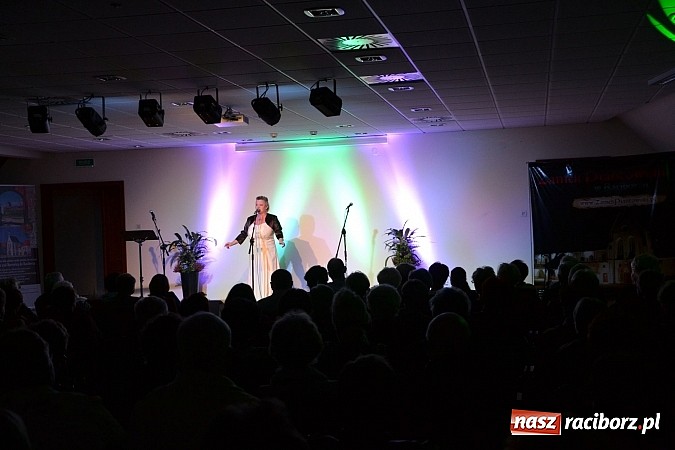 Zdjęcie w galerii na portalu naszraciborz.pl: W krainie Czardasza, czyli najpiękniejsze opery i operetki na zamku  wiadomości z regionu