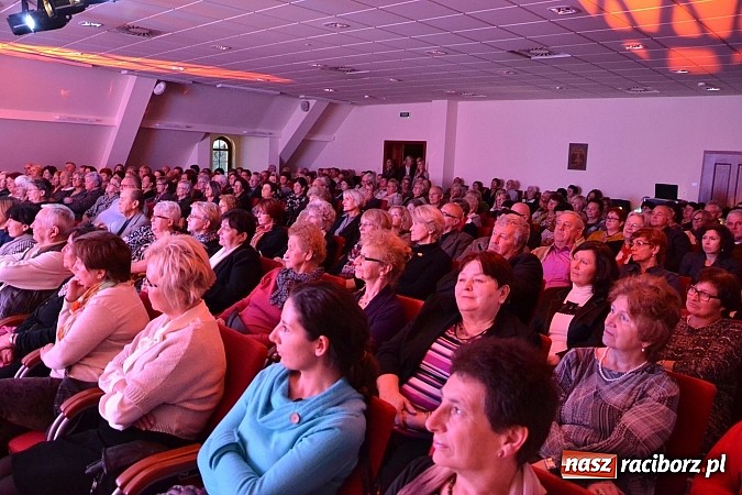 Zdjęcie w galerii na portalu naszraciborz.pl: W krainie Czardasza, czyli najpiękniejsze opery i operetki na zamku  wiadomości z regionu