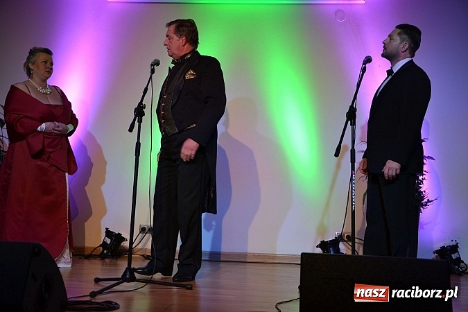 Zdjęcie w galerii na portalu naszraciborz.pl: W krainie Czardasza, czyli najpiękniejsze opery i operetki na zamku  wiadomości z regionu