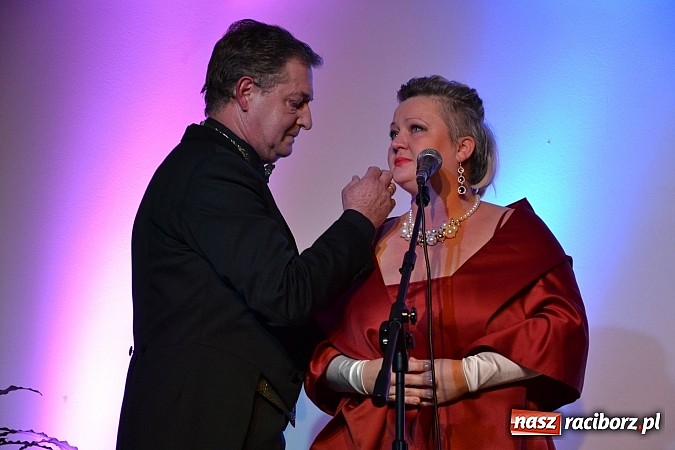 Zdjęcie w galerii na portalu naszraciborz.pl: W krainie Czardasza, czyli najpiękniejsze opery i operetki na zamku  wiadomości z regionu