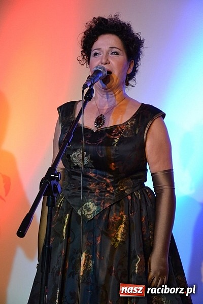 Zdjęcie w galerii na portalu naszraciborz.pl: W krainie Czardasza, czyli najpiękniejsze opery i operetki na zamku  wiadomości z regionu