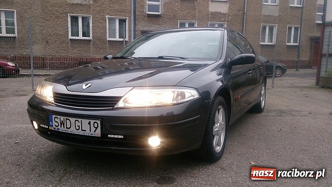 Zdjęcie w galerii na portalu naszraciborz.pl: Nowoczesny komis samochodowy i agencja reklamowa wiadomości z regionu