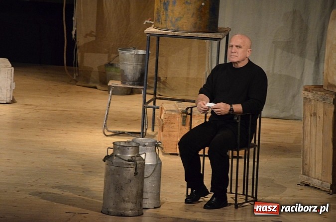 Zdjęcie w galerii na portalu naszraciborz.pl: Burza według Shakespeare`a na deskach RCK  wiadomości z regionu