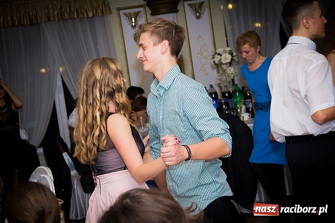 Zdjęcie w galerii na portalu naszraciborz.pl: Półmetek I LO w Raciborzu wiadomości z regionu