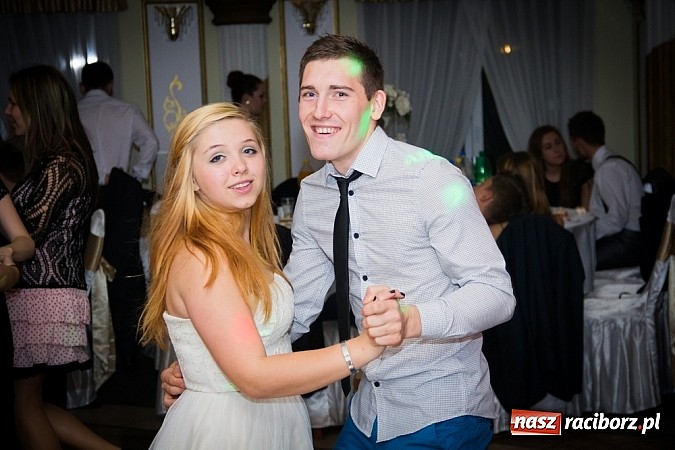 Zdjęcie w galerii na portalu naszraciborz.pl: Półmetek I LO w Raciborzu wiadomości z regionu