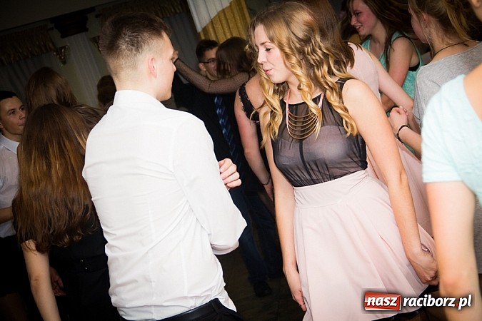 Zdjęcie w galerii na portalu naszraciborz.pl: Półmetek I LO w Raciborzu wiadomości z regionu