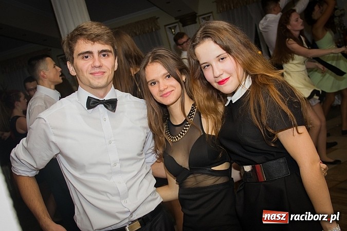 Zdjęcie w galerii na portalu naszraciborz.pl: Półmetek I LO w Raciborzu wiadomości z regionu