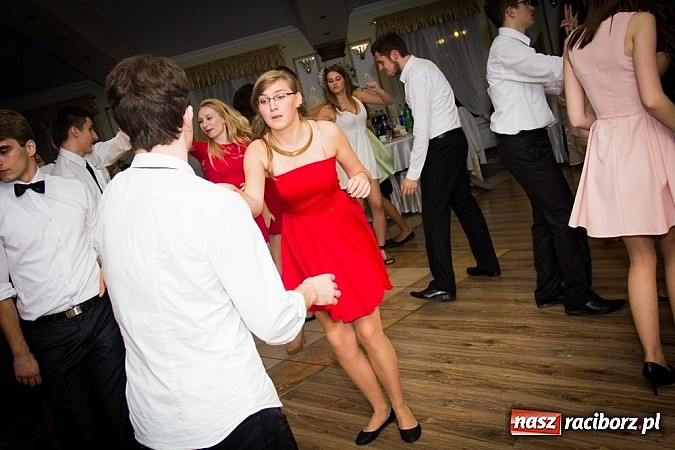 Zdjęcie w galerii na portalu naszraciborz.pl: Półmetek I LO w Raciborzu wiadomości z regionu