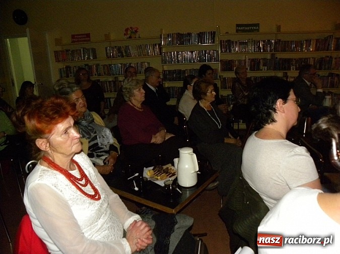 Zdjęcie w galerii na portalu naszraciborz.pl: Pokonać chorobę sztuką - wernisaż w galerii Gawra wiadomości z regionu