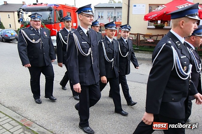 Zdjęcie w galerii na portalu naszraciborz.pl: 110-lecie OSP oraz poświęcenie nowego wozu, czyli wielkie strażackie święto w Lubomi wiadomości z regionu