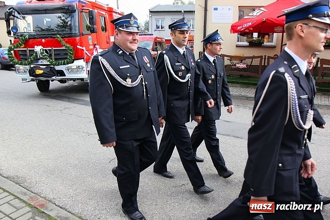 Zdjęcie w galerii na portalu naszraciborz.pl: 110-lecie OSP oraz poświęcenie nowego wozu, czyli wielkie strażackie święto w Lubomi wiadomości z regionu