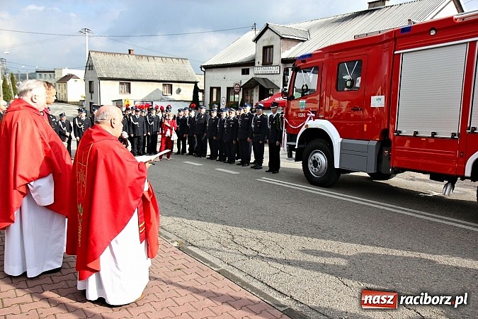 Zdjęcie w galerii na portalu naszraciborz.pl: 110-lecie OSP oraz poświęcenie nowego wozu, czyli wielkie strażackie święto w Lubomi wiadomości z regionu