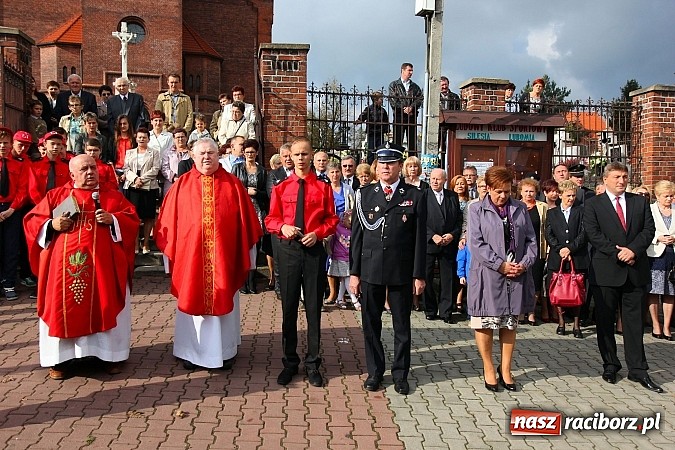 Zdjęcie w galerii na portalu naszraciborz.pl: 110-lecie OSP oraz poświęcenie nowego wozu, czyli wielkie strażackie święto w Lubomi wiadomości z regionu