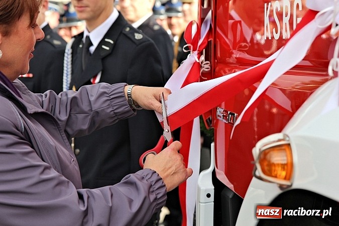 Zdjęcie w galerii na portalu naszraciborz.pl: 110-lecie OSP oraz poświęcenie nowego wozu, czyli wielkie strażackie święto w Lubomi wiadomości z regionu