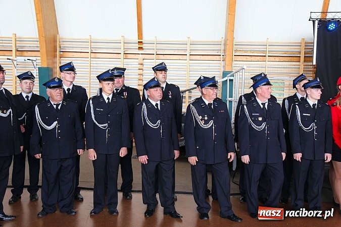 Zdjęcie w galerii na portalu naszraciborz.pl: 110-lecie OSP oraz poświęcenie nowego wozu, czyli wielkie strażackie święto w Lubomi wiadomości z regionu