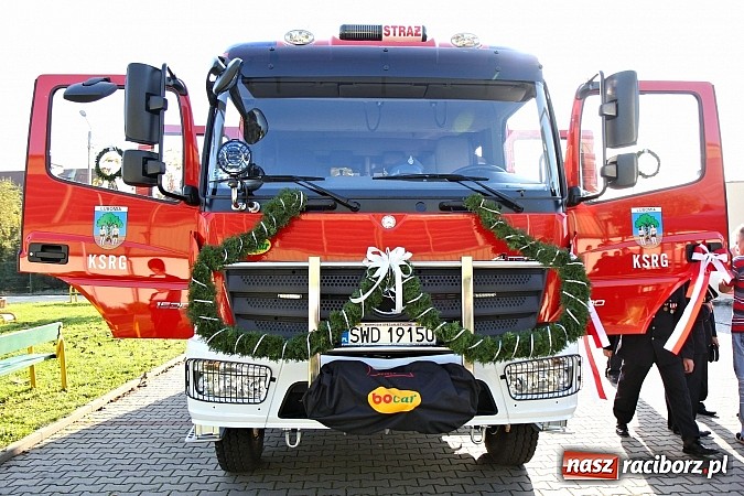 Zdjęcie w galerii na portalu naszraciborz.pl: 110-lecie OSP oraz poświęcenie nowego wozu, czyli wielkie strażackie święto w Lubomi wiadomości z regionu