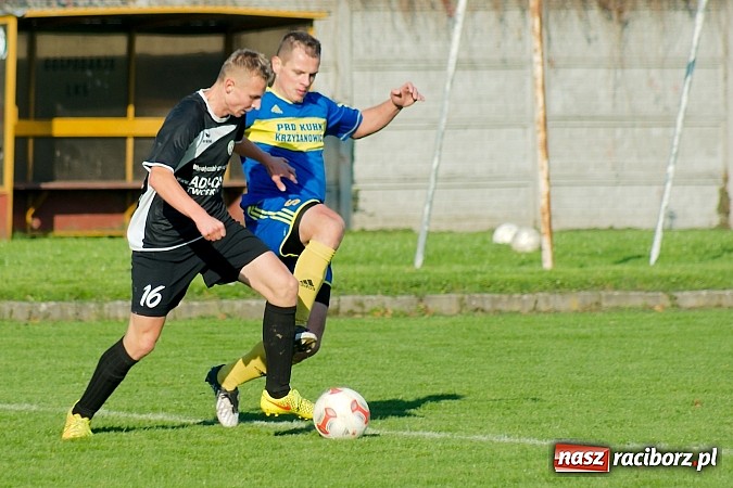 Zdjęcie w galerii na portalu naszraciborz.pl: Klasa okręgowa: Jarosław Pawelec katem Tworkowa wiadomości z regionu